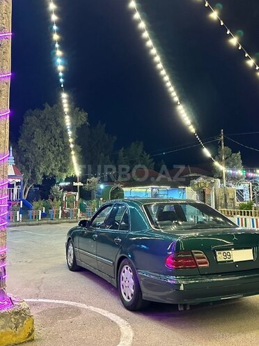 Mercedes E 320 2000, 236,980 km - 3.2 l - Bakı