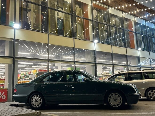 Mercedes E 320 2000, 236,980 km - 3.2 l - Bakı