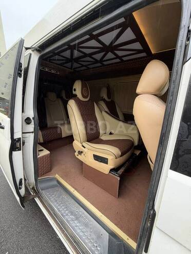 Volkswagen Transporter 2010, 546,000 km - 2.0 l - Bakı