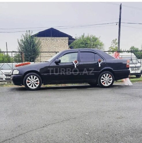 Mercedes C 200 1997, 490,000 km - 2.0 l - Qax