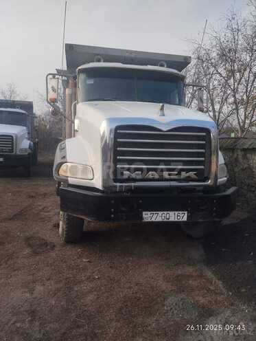 Mack  2009, 196,000 km - 13.0 l - Bakı