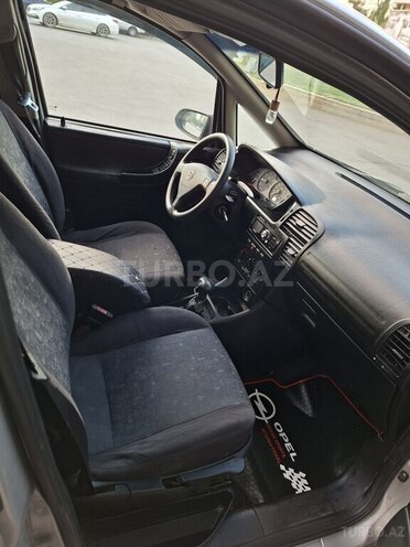 Opel Zafira 2000, 212,000 km - 1.8 л - Sumqayıt