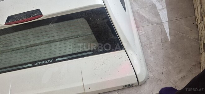 Ssang Yong  2015, 180,000 km - 2.0 l - Oğuz