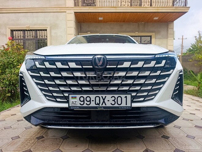 Changan  2025, 12,000 km - 1.5 л - Bakı