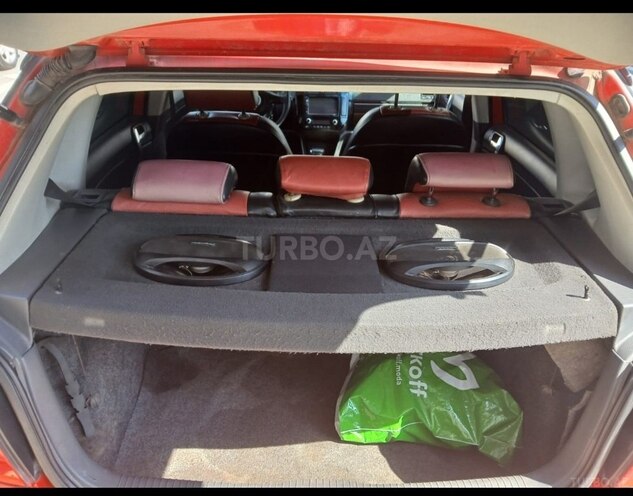 Volkswagen Polo 2002, 186,000 km - 1.4 l - Bakı