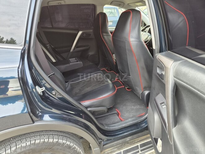 Toyota RAV4 2018, 110,834 km - 2.5 л - Gəncə