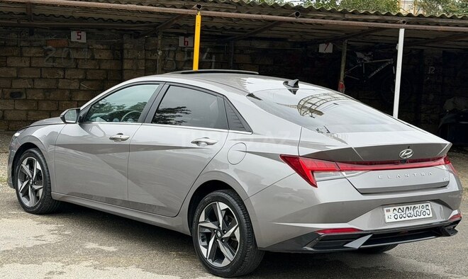 Hyundai Elantra 2022, 140,000 km - 2.0 l - Bakı