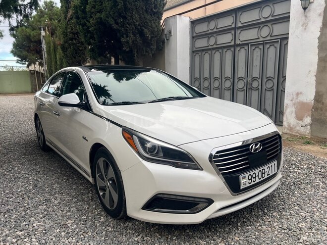 Hyundai Sonata 2015, 268,760 km - 2.0 л - Bakı
