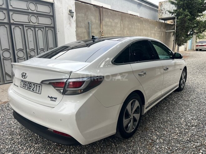 Hyundai Sonata 2015, 268,760 km - 2.0 л - Bakı