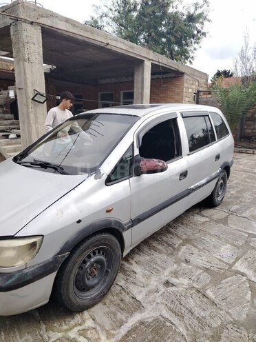 Opel Zafira 2000, 428,268 km - 1.8 l - Bakı