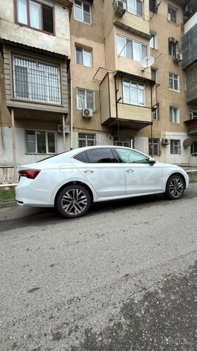 Skoda Octavia 2024, 33,000 km - 1.4 l - Bakı
