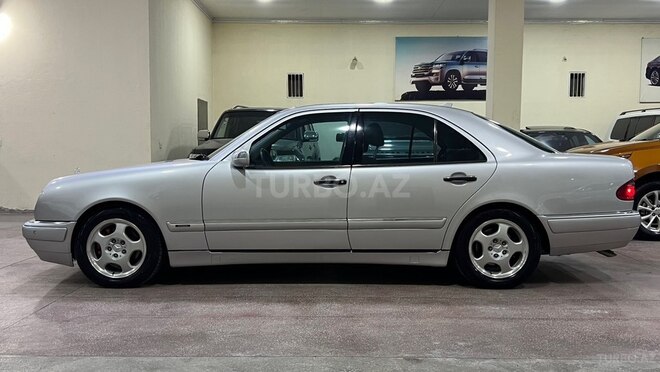 Mercedes E 280 1999, 278,000 km - 2.8 л - Sumqayıt