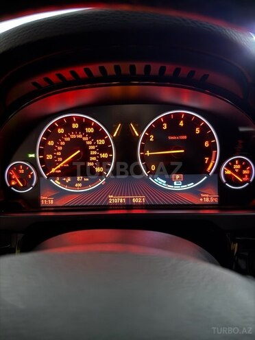 BMW X5 2017, 210,800 km - 2.0 l - Bakı