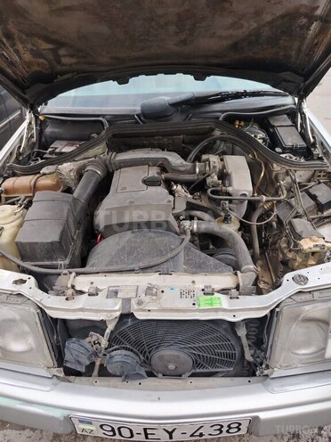 Mercedes 200 E 1994, 235,452 km - 2.0 l - Beyləqan