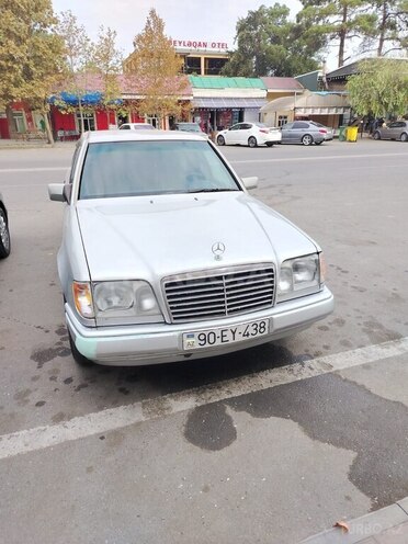 Mercedes 200 E 1994, 235,452 km - 2.0 l - Beyləqan