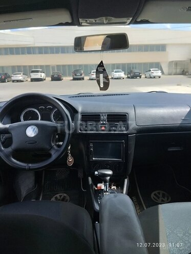 Volkswagen Jetta 2004, 223,000 km - 2.0 л - Bakı