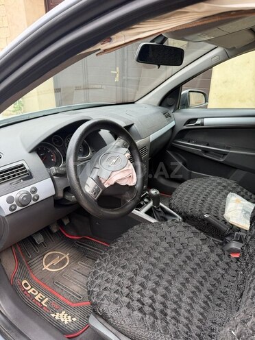 Opel Astra 2005, 234,000 km - 1.4 л - Bakı