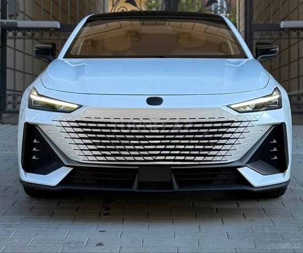 Changan Uni-V 2023, 94,000 km - 2.0 л - Bakı
