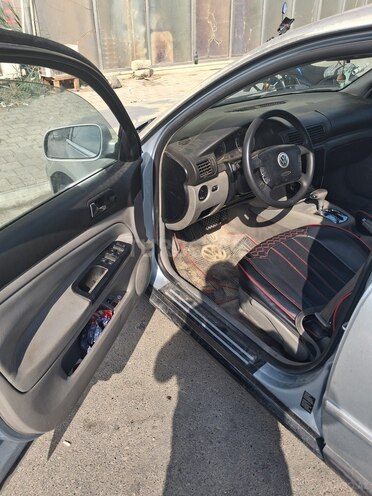 Volkswagen Passat 2001, 400,000 km - 1.8 л - Bakı
