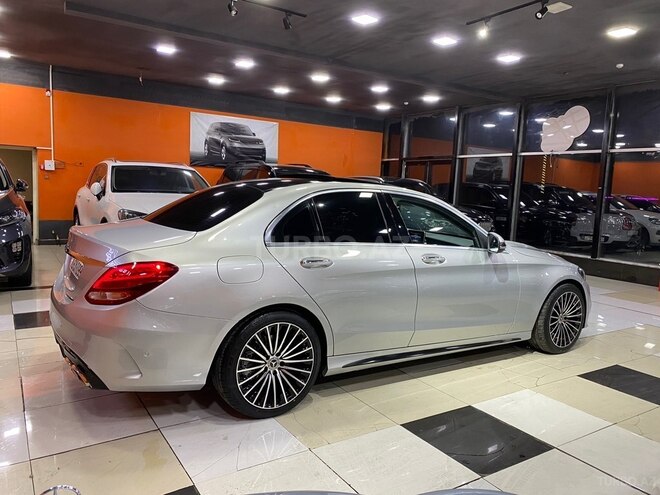 Mercedes C 300 2016, 199,000 km - 2.0 l - Sumqayıt