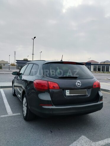 Opel Astra 2015, 183,094 km - 1.4 л - Bakı