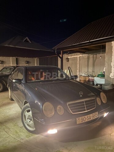 Mercedes E 240 2000, 253,023 km - 2.4 l - Xaçmaz