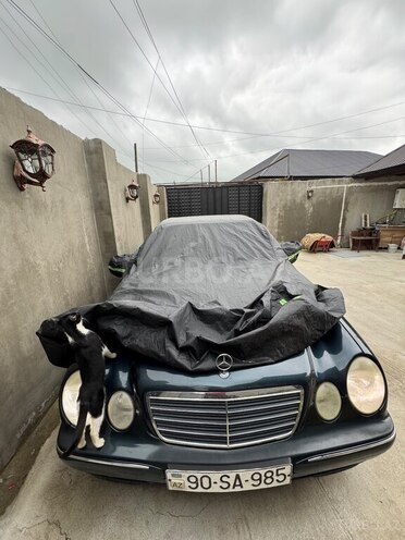 Mercedes E 240 2000, 253,023 km - 2.4 l - Xaçmaz