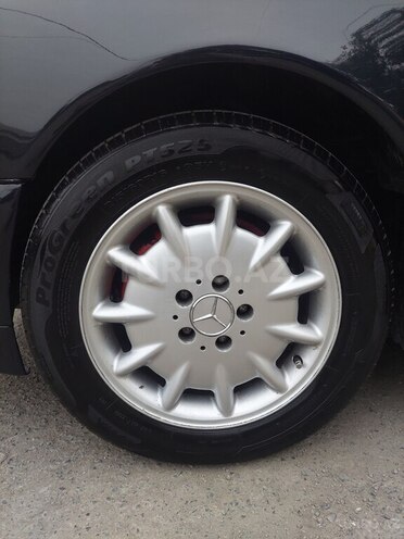 Mercedes E 230 1996, 123,123 km - 2.3 л - Qazax