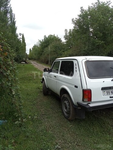 LADA (VAZ) Niva 2007, 111,100 km - 1.7 l - Qusar