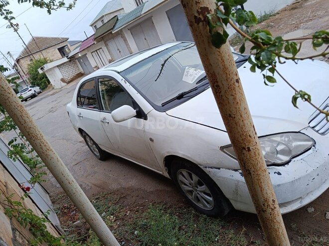 BYD F3 2014, 220,000 km - 1.5 l - Salyan