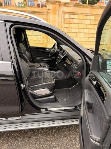 Mercedes GL 500 4MATIC 2014, 141,000 km - 4.7 л - Bakı