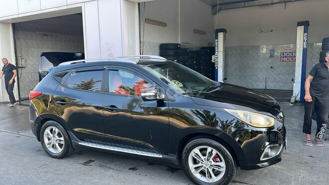 Hyundai ix35 2010, 298,208 km - 2.0 l - Bakı