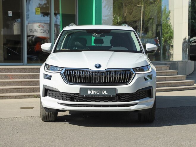 Skoda Kodiaq 2023, 73,400 km - 2.0 л - Bakı