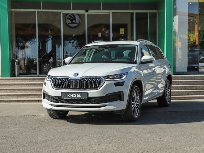Skoda Kodiaq 2023, 73,400 km - 2.0 л - Bakı