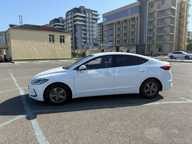Hyundai Avante 2016, 128,517 km - 1.6 l - Bakı