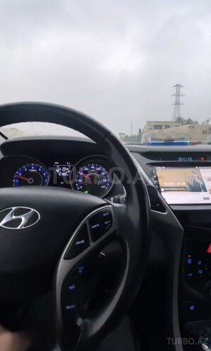 Hyundai Elantra 2014, 290,000 km - 1.8 л - Bakı