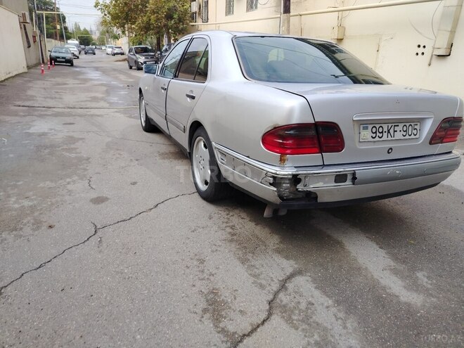 Mercedes E 200 1999, 500,450 km - 2.2 l - Bakı