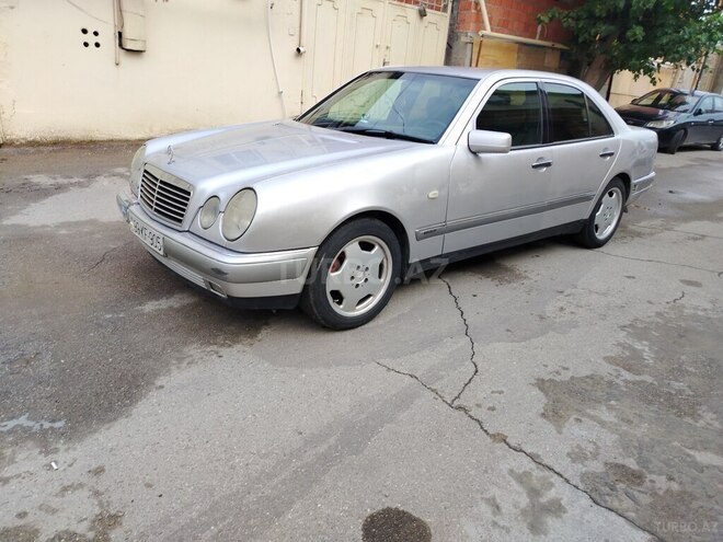 Mercedes E 200 1999, 500,450 km - 2.2 l - Bakı