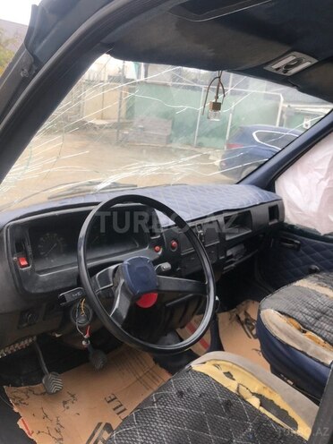GAZ 2705 1998, 440,000 km - 2.4 л - Göygöl