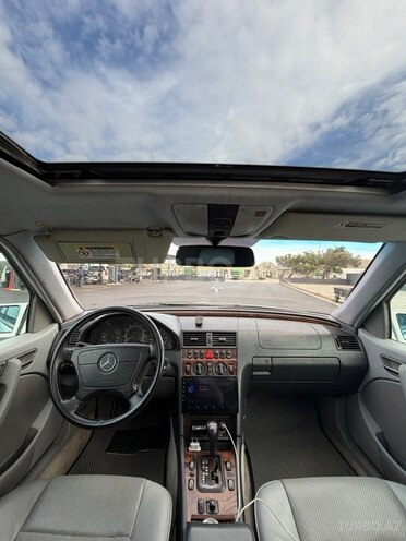 Mercedes C 230 1999, 378,000 km - 2.3 л - Bakı