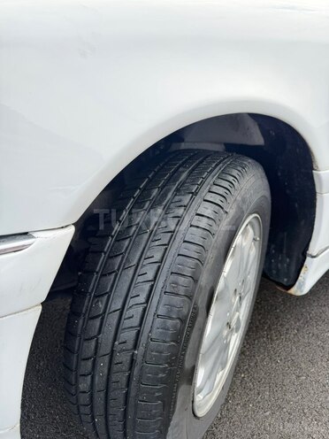 Mercedes C 230 1999, 378,000 km - 2.3 л - Bakı