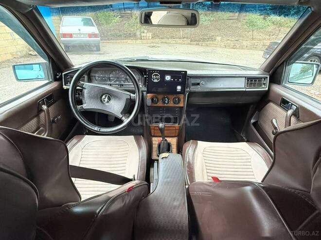Mercedes 190 1990, 120,000 km - 2.0 l - Şamaxı