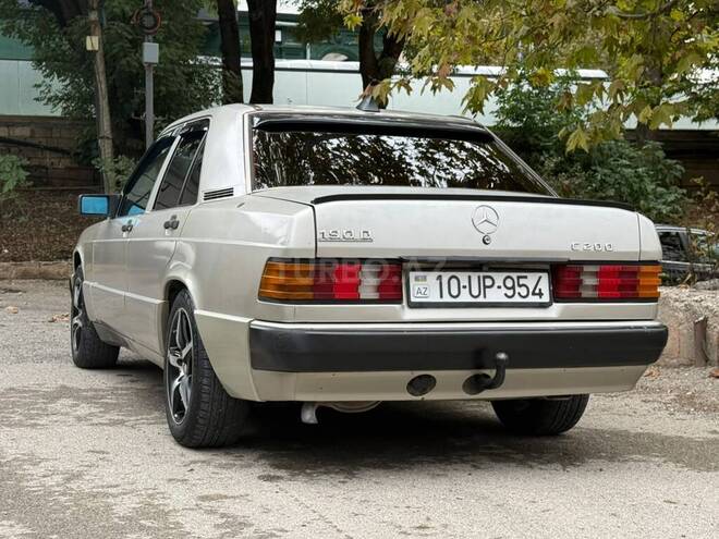 Mercedes 190 1990, 120,000 km - 2.0 l - Şamaxı
