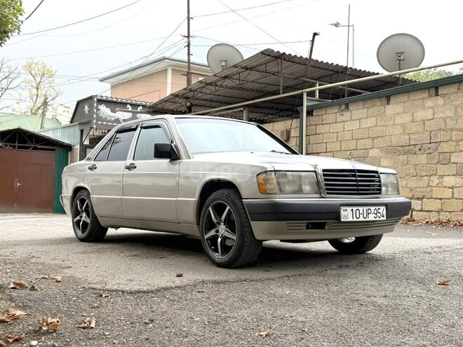 Mercedes 190 1990, 120,000 km - 2.0 l - Şamaxı