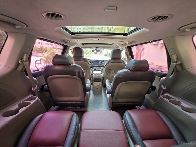 Kia Carnival 2015, 265,000 km - 2.2 l - Bakı