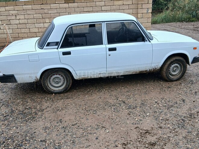 LADA (VAZ) 2107 2009, 77,382 km - 1.7 л - Saatlı