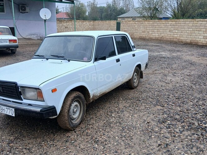 LADA (VAZ) 2107 2009, 77,382 km - 1.7 л - Saatlı