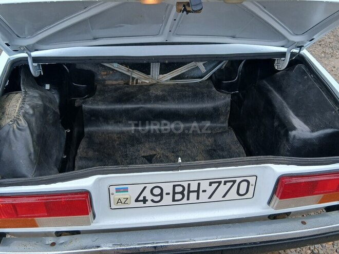 LADA (VAZ) 2107 2009, 77,382 km - 1.7 л - Saatlı