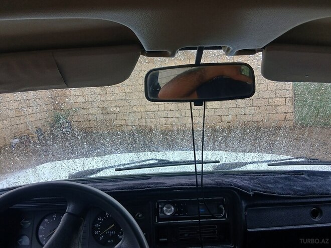LADA (VAZ) 2107 2009, 77,382 km - 1.7 л - Saatlı