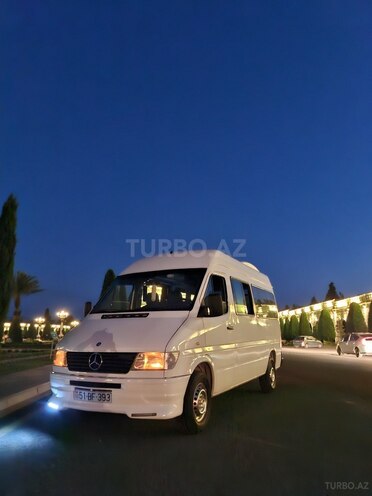 Mercedes 208 D 1999, 200,000 km - 2.9 l - Gəncə
